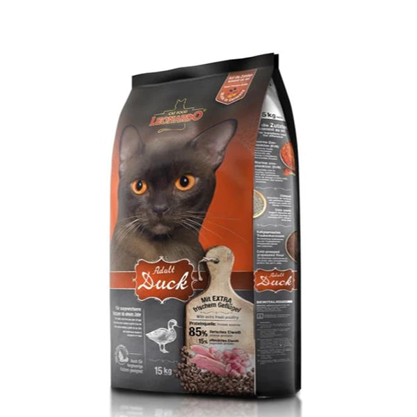 LEONARDO Adult Cat Dry Food with Duck  15kg