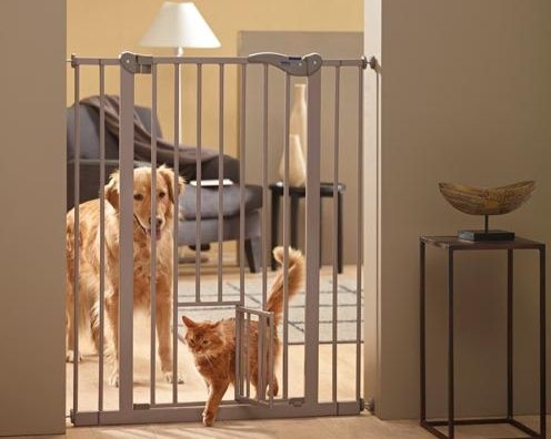 Savic Dog Barrier Door+Small Door - 3214 - 107cm