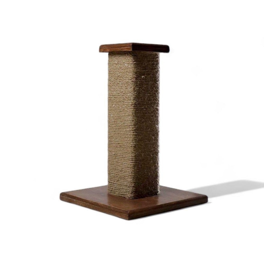 Scratching post 001