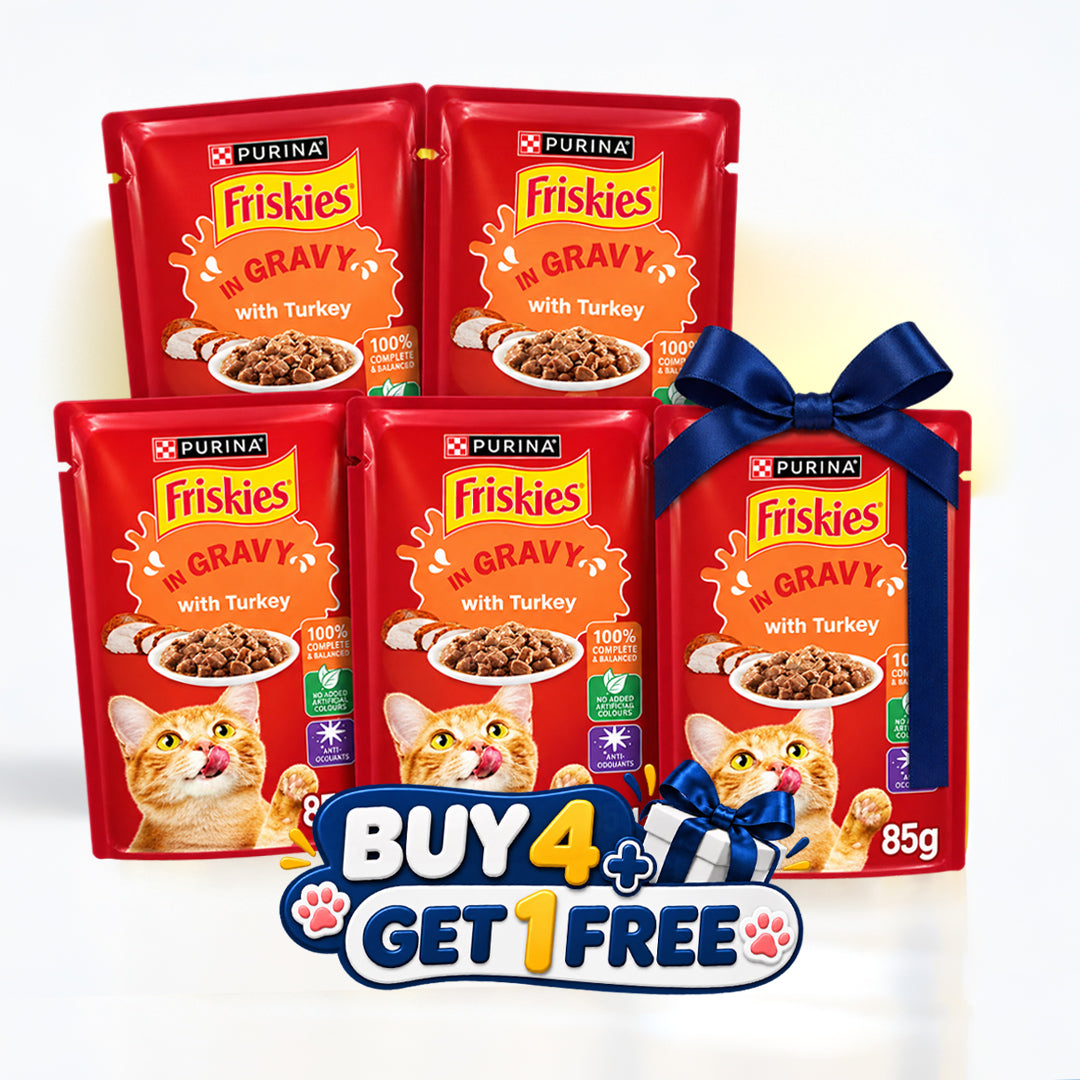 Buy 4 Get 1 | Purina Friskies Turkey Chunks in Gravy Wet Cat Food Pouch 85g