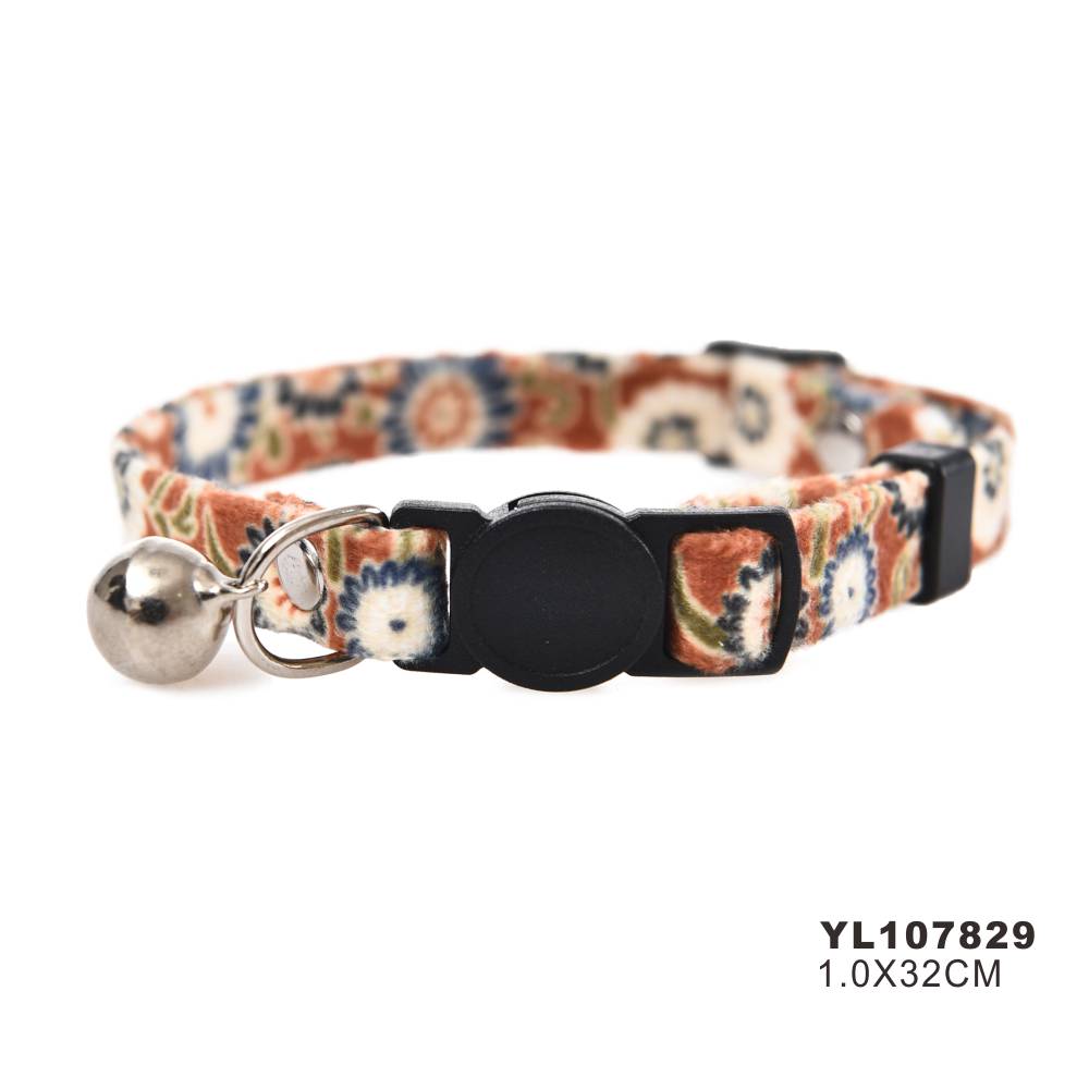 Cat collar: YL107829